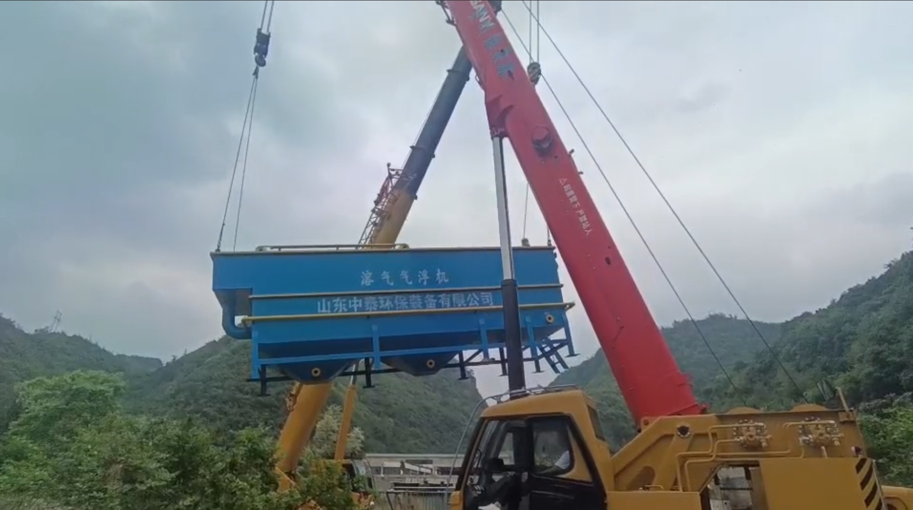 氣浮機，高效氣浮機，溶氣氣浮機，氣浮機安裝現(xiàn)場